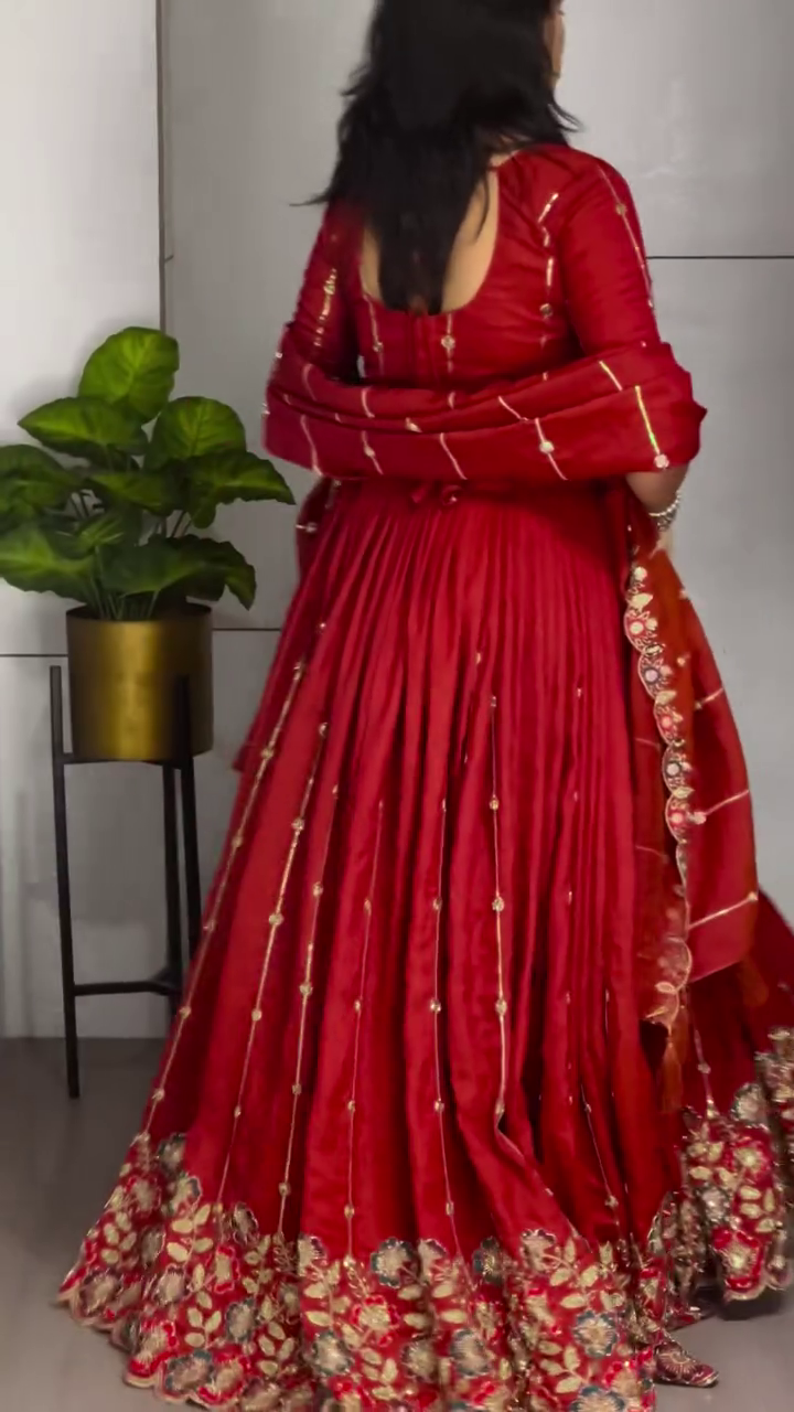 Embroidered Thread Work Ready to Wear Lehenga & Blouse With Dupatta - Image 3