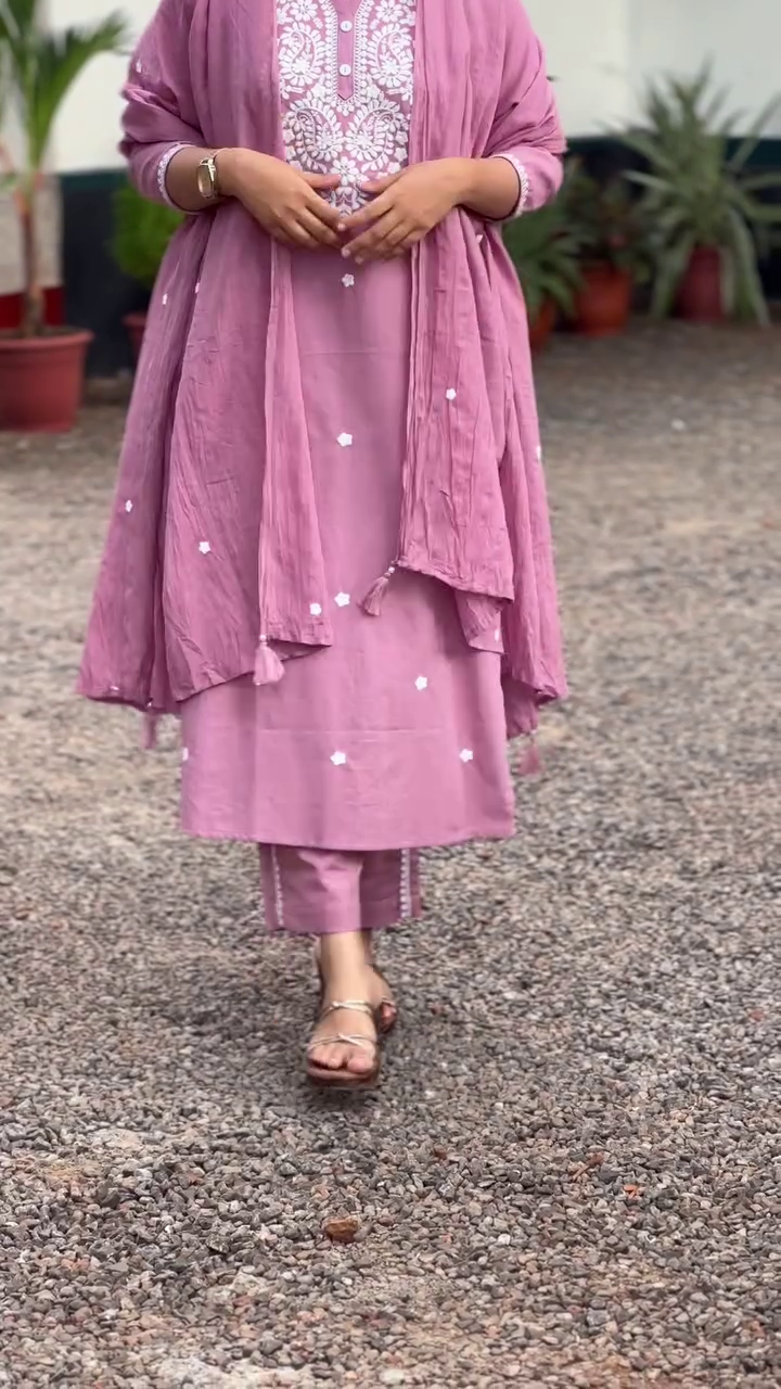 Floral Embroidered Thread Work Pure Cotton Kurta With Trousers & Dupatta - Image 9